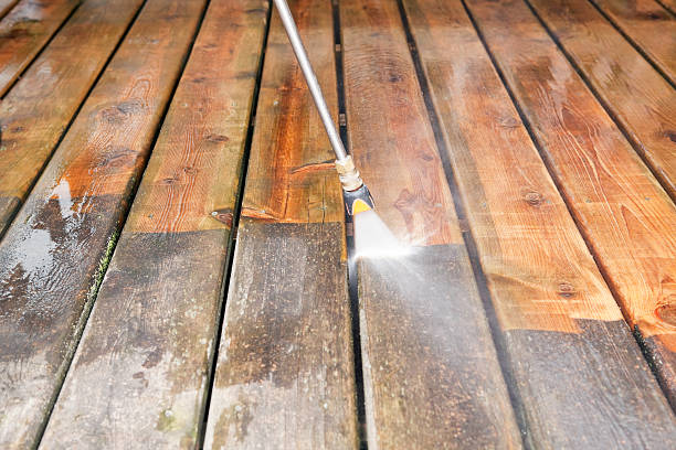 Why Choose Our Certified Pressure Washing Experts for Your Project Needs in Baker, MT?